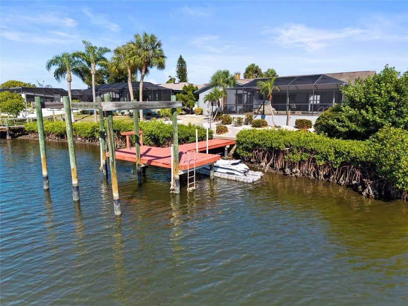 921 BIRDIE WAY home for sale in A Resub Of A Por Of Apollo Homes for Sale: 5 Homes, Median $940K