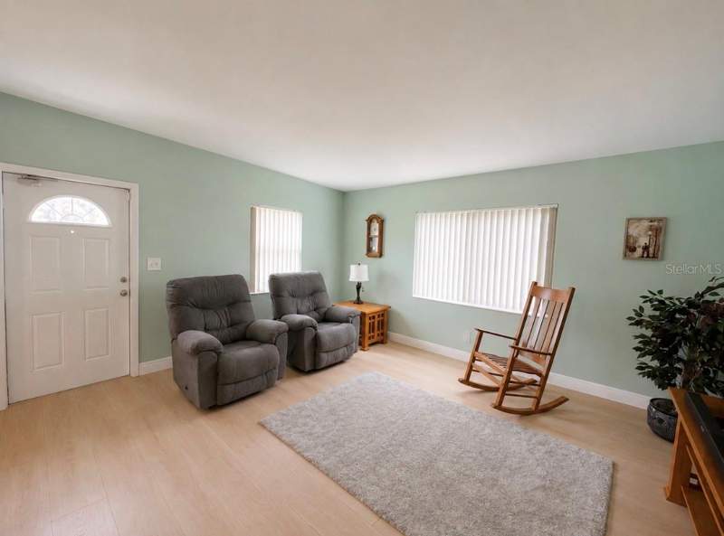4 bedroom Single Family Residence at 7812 N Gomez Avenue, Grove Park Estates Unit 6, Tampa — photo 3