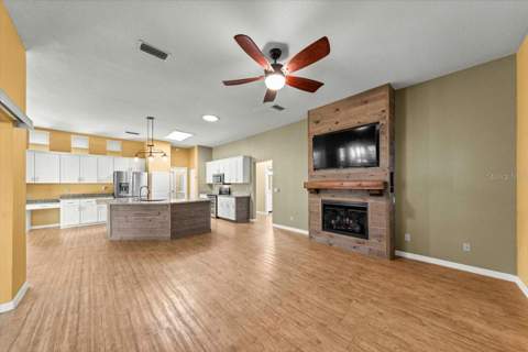 5592 NE 61st Avenue Road, Silver Springs FL - photo 21 of 47