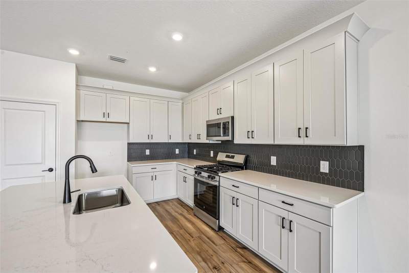 4 bedroom Single Family Residence at 8724 Canard Cove, Coasterra, Palmetto — photo 4