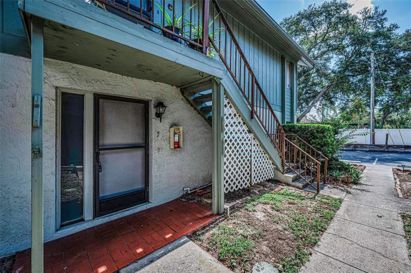2 bedroom Condominium at 1960 Union Street #5, Oak Lake Park Condo, Clearwater — photo 4