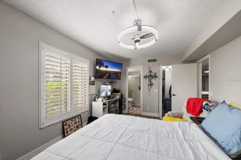 6219 Palma Del Mar Boulevard #102, St Petersburg FL - photo 17 of 31