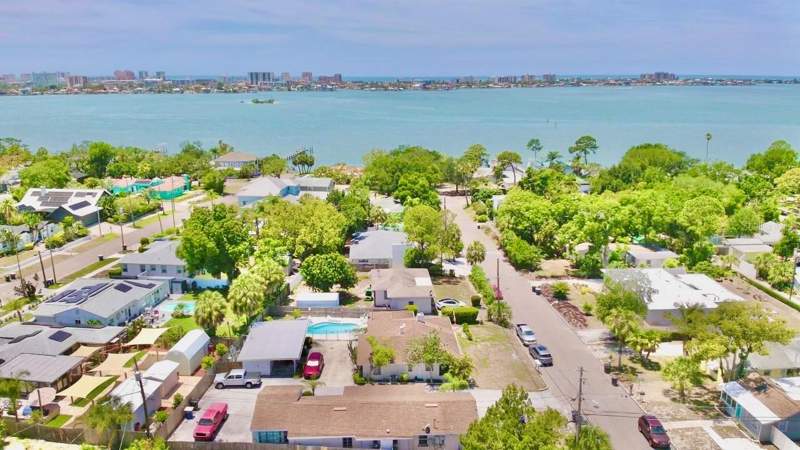 5 bedroom Condo - Hotel at 411 PLEASANT STREET, NORTH SHORE PARK, CLEARWATER — photo 2