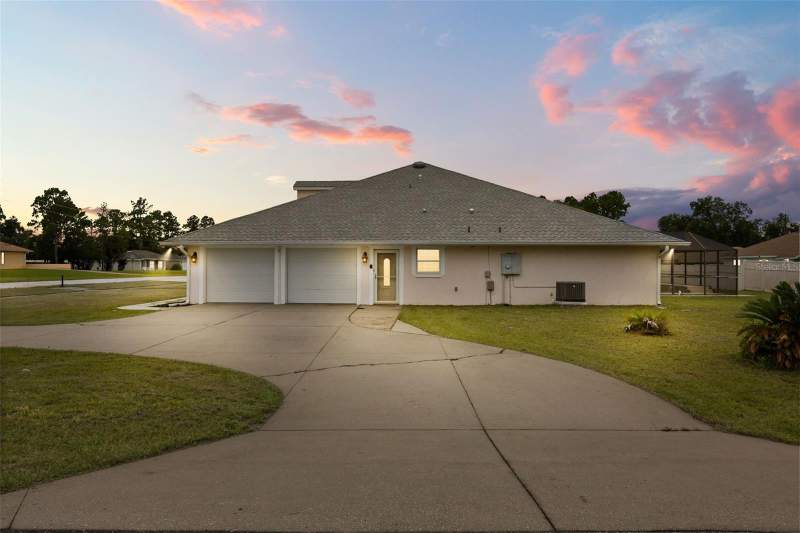 4 bedroom Single Family Residence at 639 Marion Oaks Trail, Marion Oaks Un 10, Ocala — photo 4