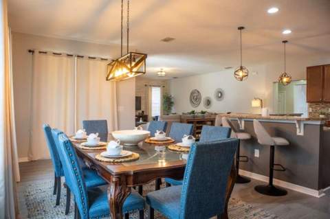 210 Las Fuentes Drive, Kissimmee FL - photo 14 of 79