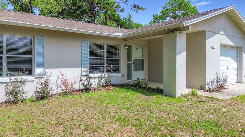 2 bedroom Single Family Residence at 5583 W Cagney Loop, Campbell Woods Unit 02, Homosassa — photo 3