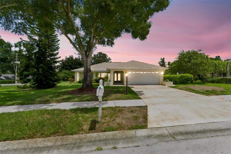 3 bedroom Single Family Residence at 1591 LONGFORD DRIVE, HIGHLAND LAKES UNIT FIFTEEN PH 4, PALM HARBOR — photo 1
