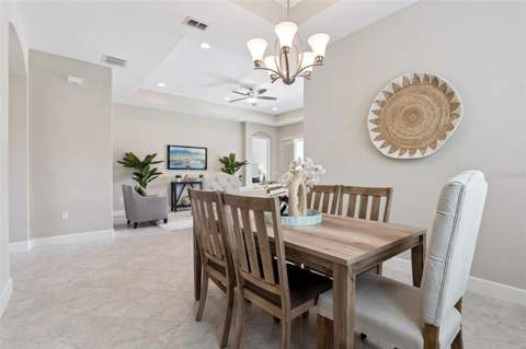 1689 Victoria Gardens Drive, Deland FL - photo 6 of 53