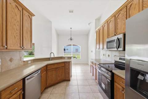 4303 Shoshone Court, St Cloud FL - photo 10 of 25