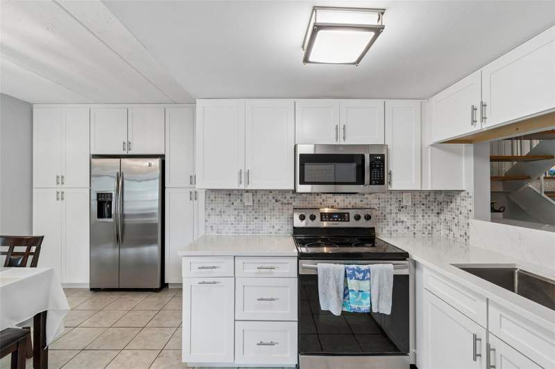 2 bedroom Condominium at 2424 W Tampa Bay Boulevard #I204, The Marina Club Of Tampa A Con, Tampa — photo 4
