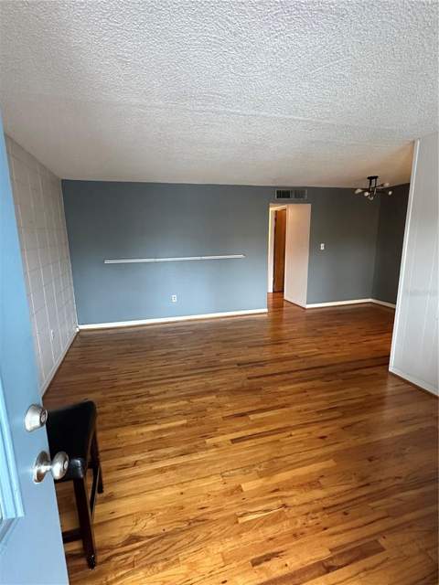 320 Lakeview Street #208, Orlando FL - photo 7 of 18