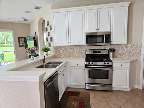 1215 Lyndhurst Greens Drive #.000, Sun City Center FL - photo 13 of 58
