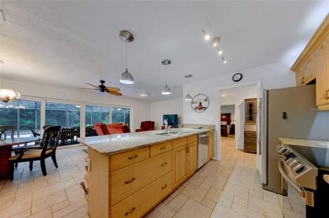 3 Birdie Lane, Palm Harbor FL - photo 14 of 57