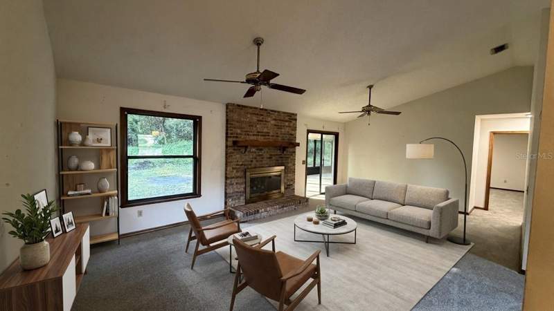 3 bedroom Single Family Residence at 107 Hunter Point Court, Debary Plantation Unit 02 Ph 02, Debary — photo 2