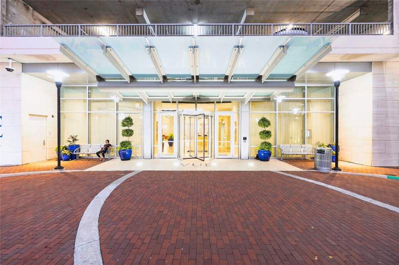2 bedroom Condominium at 150 E Robinson Street #3106, Vue/Lk Eola, Orlando — photo 5