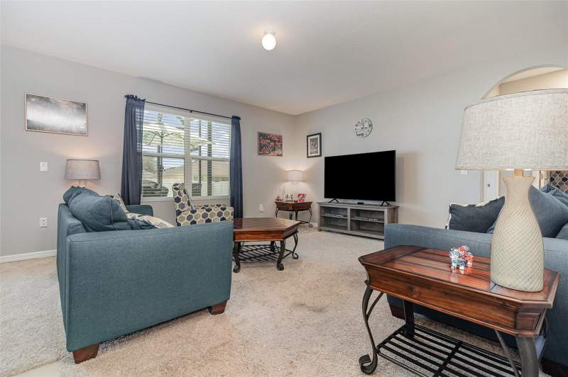5 bedroom Single Family Residence at 9731 Pepper Tree Trail, Pepper Tree Village, Wildwood — photo 2
