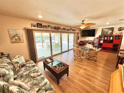 209 W Delaware Street, Tavares FL - photo 17 of 85
