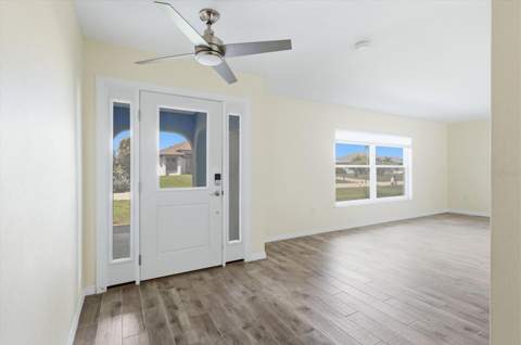 12383 Quinlan Avenue, Port Charlotte FL - photo 7 of 40