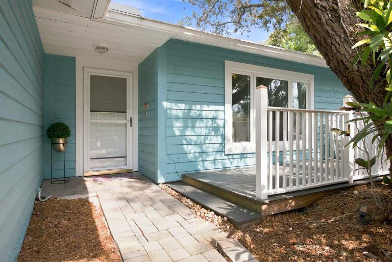3 bedroom Single Family Residence at 1111 Carlton Road, Tampa & Tarpon Spgs Land Co, Tarpon Springs — photo 2