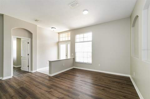 4320 Balington Drive, Valrico FL - photo 6 of 40