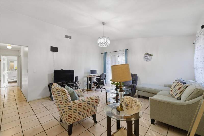 3 bedroom Single Family Residence at 1939 SW 73rd Terrace, Pepper Mill, Gainesville — photo 4