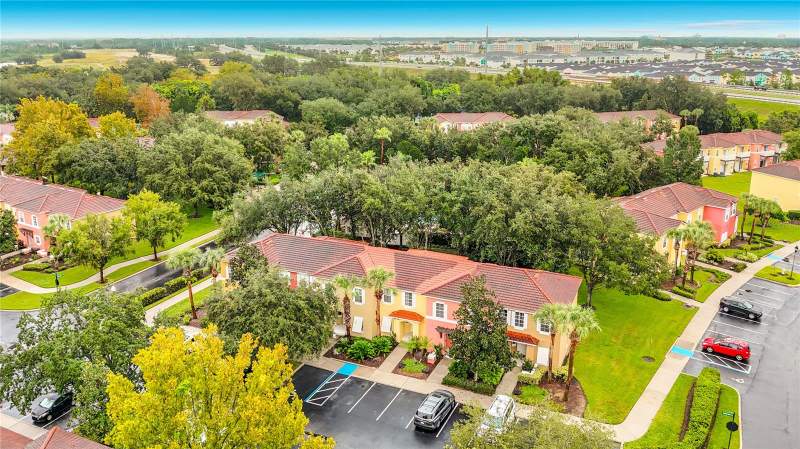 3 bedroom Townhouse at 8474 Crystal Cove Loop, Emerald Island Resort Ph 2, Kissimmee — photo 4