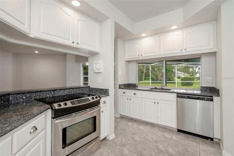 9396 Southern Belle Drive, Brooksville FL - photo 14 of 42