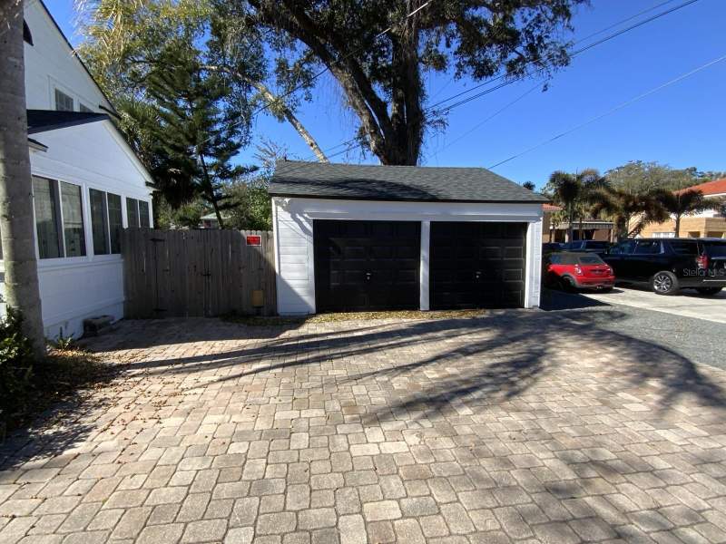 4 bedroom Half Duplex at 608 Highland Avenue, Bailey Heights, Orlando — photo 2