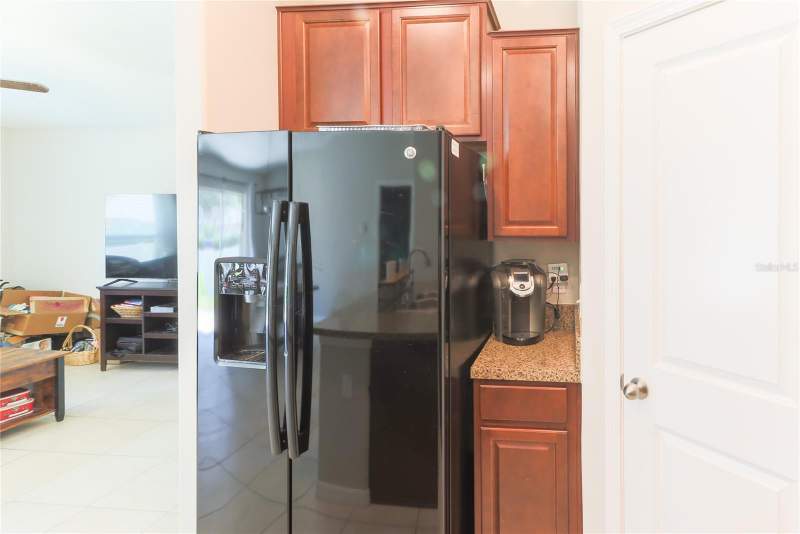3 bedroom Single Family Residence at 135 Cascade Bend Drive, Riverbend West Ph 2, Ruskin — photo 4