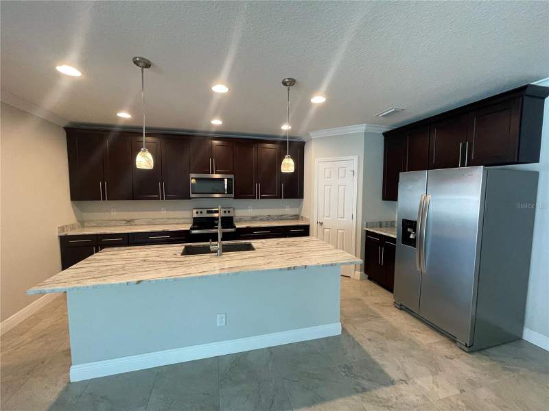 4 bedroom Single Family Residence at 232 Clayton Street, Clayton Sub, Brandon — photo 5