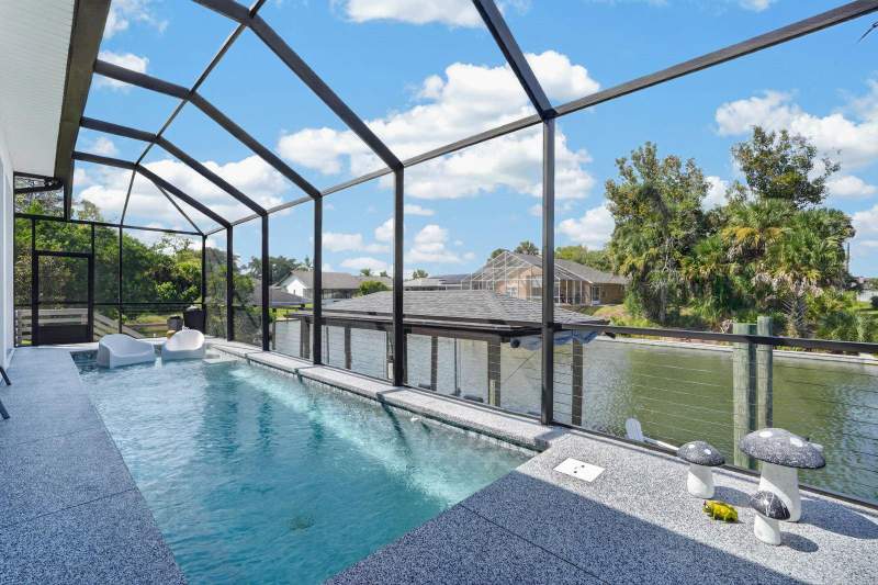 3 bedroom Single Family Residence at 9 Crossgate Court, Palm Coast Sec 14, Palm Coast — photo 2