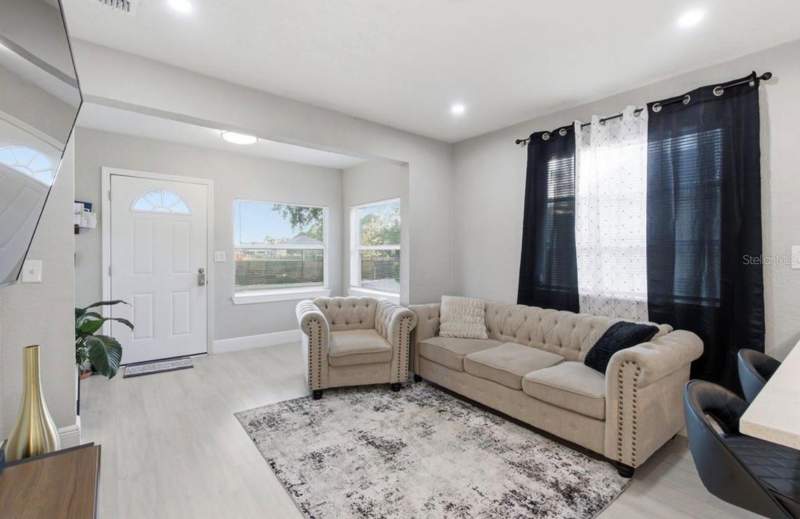 3 bedroom Single Family Residence at 2717 W Cherry Street, Mac Farlanes Rev Map Of Add, Tampa — photo 4