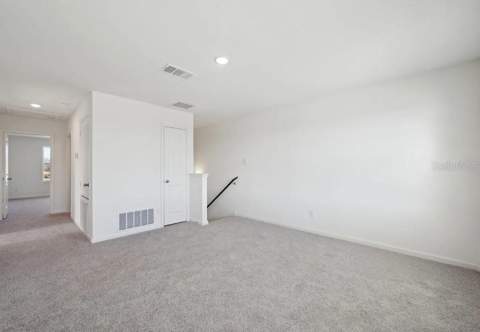 11199 Arnold Loop, San Antonio FL - photo 6 of 6