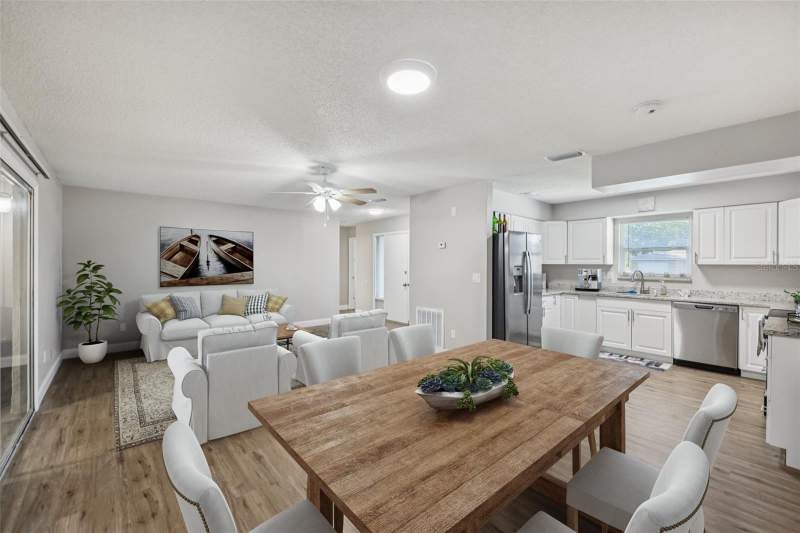 3 bedroom Single Family Residence at 3 Silver Court, Silver Spgs Shores Un 43, Ocala — photo 5