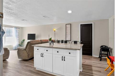 6108 Fairway Boulevard, Apollo Beach FL - photo 15 of 54