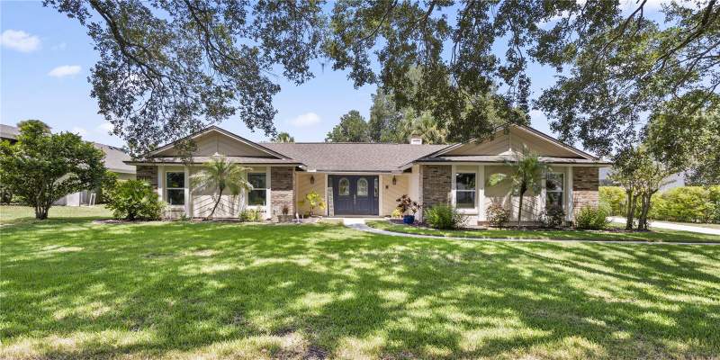 1388 YELLOW PINE COURT home for sale in Tuscawilla