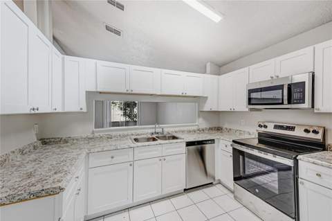3 Cecilia Way, Kissimmee FL - photo 12 of 28