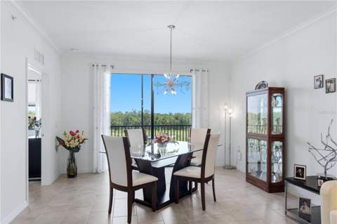 17902 Gawthrop Drive #305, Bradenton FL - photo 10 of 32