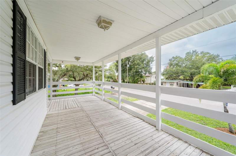 3 bedroom Single Family Residence at 12055 Murray Avenue, Unincorporated, Largo — photo 5