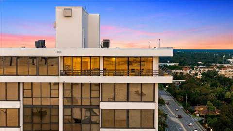 770 S Palm Avenue #Ph-1, Sarasota FL - photo 11 of 41