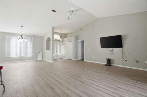 8038 Madrid Road, Weeki Wachee FL - photo 7 of 60