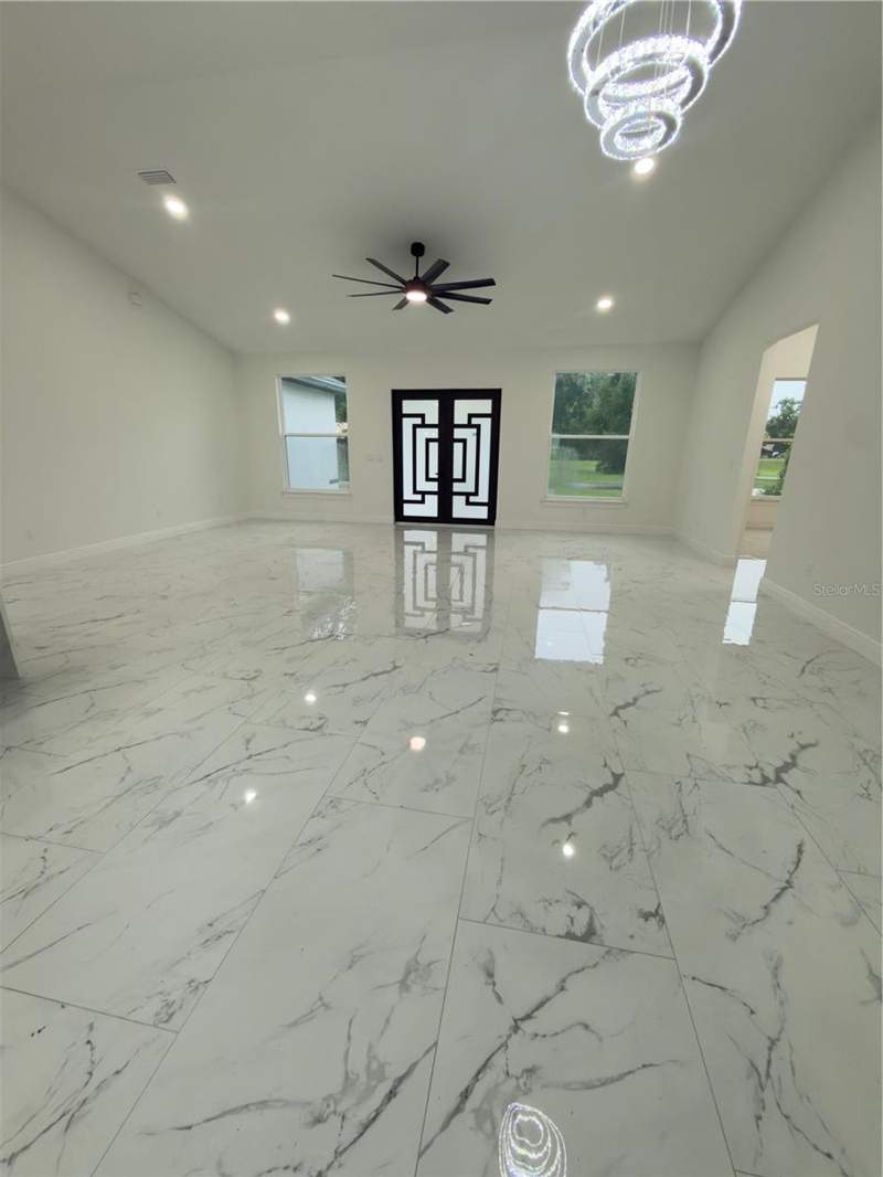 3 bedroom Single Family Residence at 12320 SE 70th Avenue, Lake Weir Gardens, Belleview — photo 5
