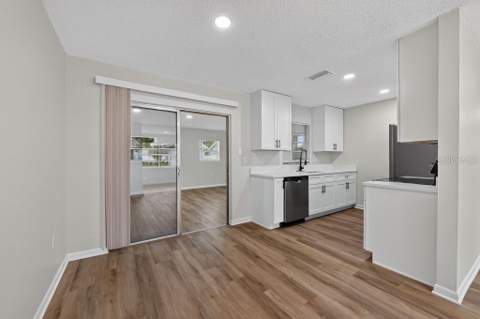 5662 103rd Avenue, Pinellas Park FL - photo 9 of 55