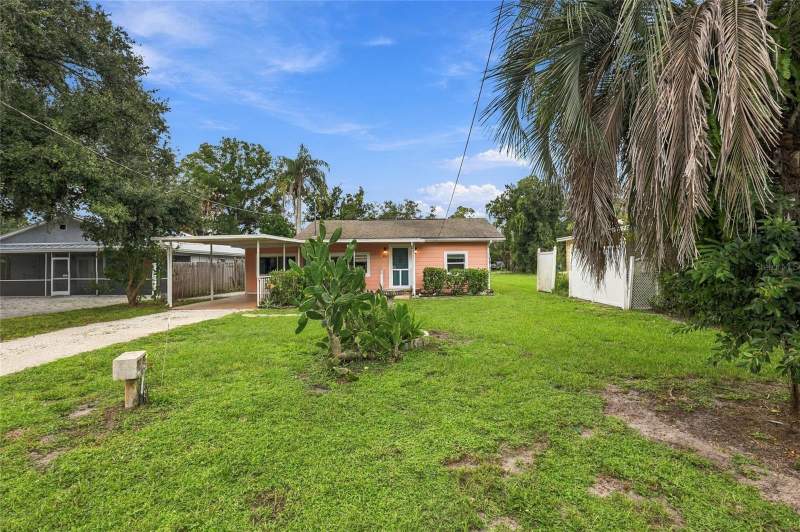 3 bedroom Single Family Residence at 304 Mount Pleasant Road, Mount Pleasant, Nokomis — photo 3