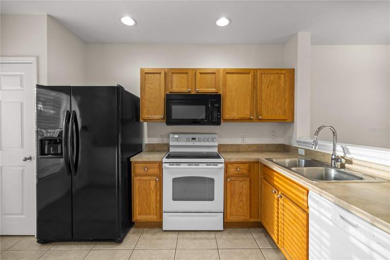 2 bedroom Townhouse at 4428 SW 49th Avenue, Wynchase Twnhms, Ocala — photo 4