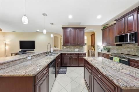979 Counts Crest Circle, Apopka FL - photo 12 of 45