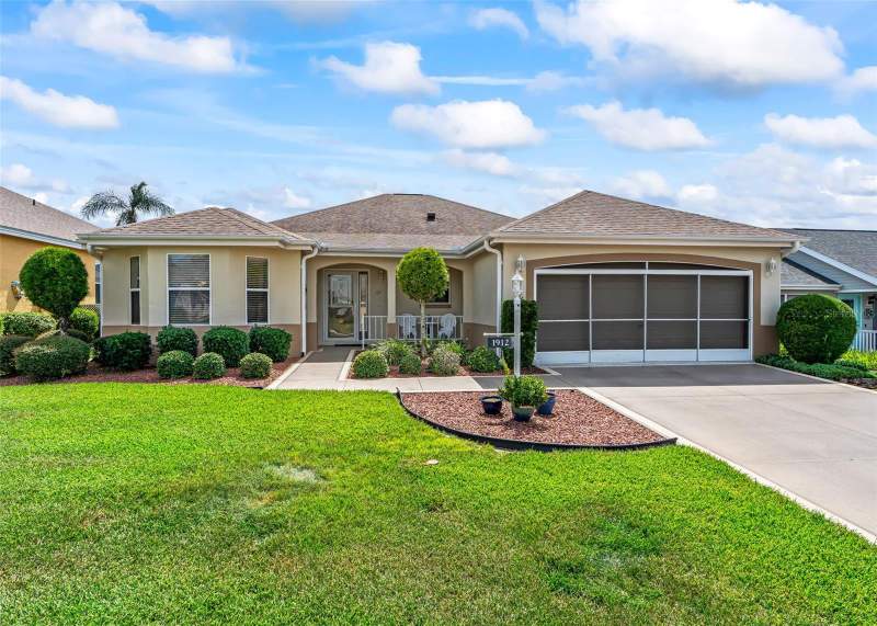 3 bedroom Single Family Residence at 1912 Del Norte Drive, The Villages, The Villages — photo 3