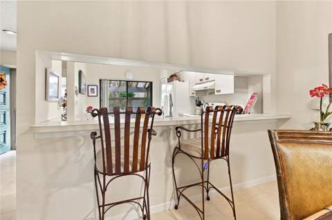 3123 Sandleheath #4, Sarasota FL - photo 18 of 64