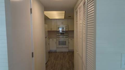 8100 Dr Martin Luther King Jr Street #105, St Petersburg FL - photo 9 of 36