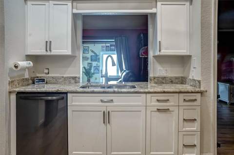 726 Calvert Avenue, Port Charlotte FL - photo 9 of 47